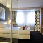 Mercure 4*