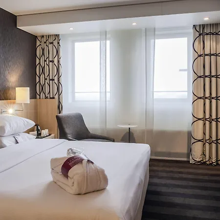Mercure 4*