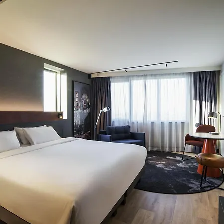 호텔 Mercure 4*